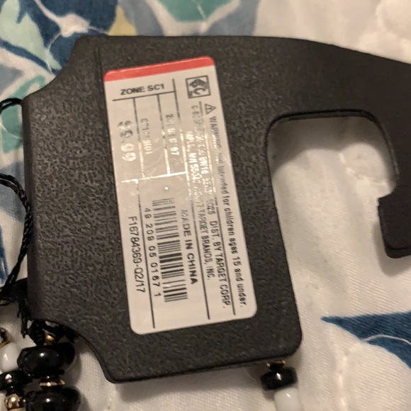 Gold black and white Bracelet - Picture 3 of 3